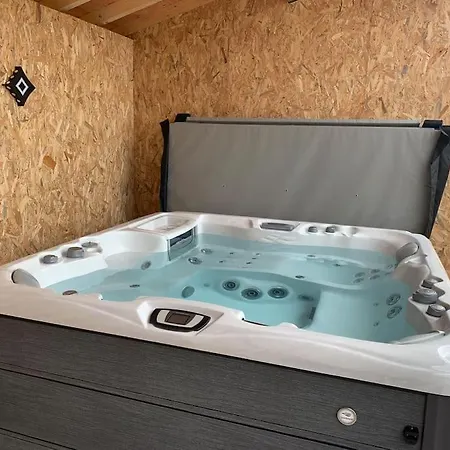Gite A La Ferme Avec Jacuzzi Et Piscine Chauffee Saint-Felix-de-Tournegat Exterior photo